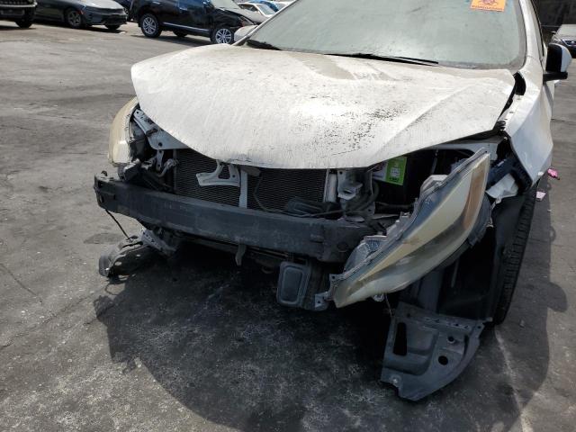 Photo 9 from auction – 2014 TOYOTA COROLLA L with VIN 5YFBURHE4EP025644