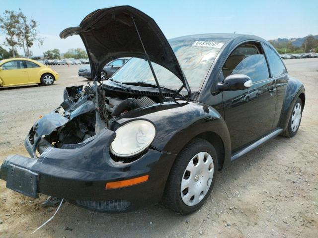 Photo 2 from auction – 2010 VOLKSWAGEN NEW BEETLE with VIN 3VWPG3AG5AM019257