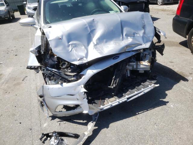 Photo 9 from auction – 2015 FORD FUSION SE with VIN 1FA6P0H77F5126221