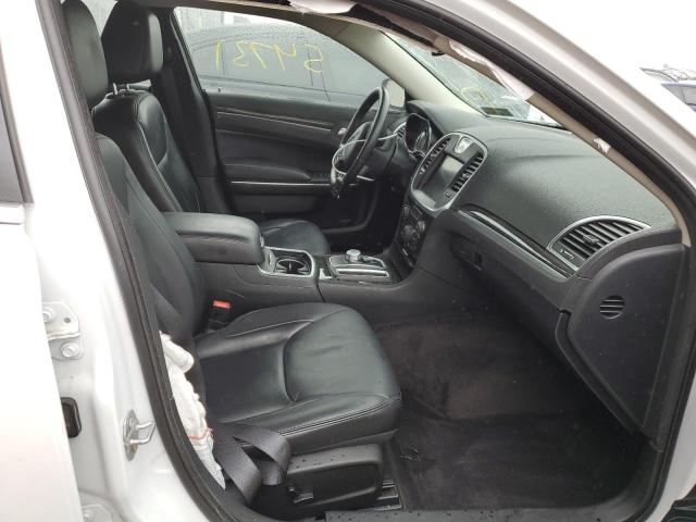 Photo 5 from auction – 2016 CHRYSLER 300 LIMITE with VIN 2C3CCARG9GH269988