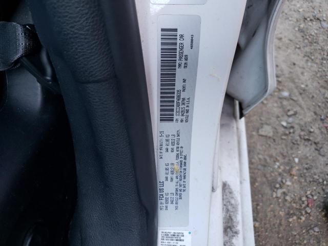 Photo 10 from auction – 2015 CHRYSLER 200 LIMITE with VIN 1C3CCCAB9FN686335
