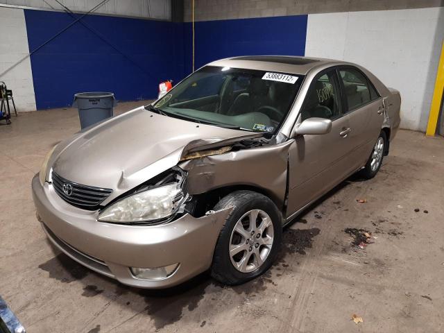 Photo 2 from auction – 2005 TOYOTA CAMRY LE with VIN JTDBF30K050165791