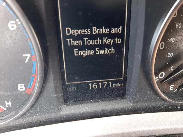Photo 8 from auction – 2017 TOYOTA RAV4 XLE with VIN 2T3WFREV2HW385960