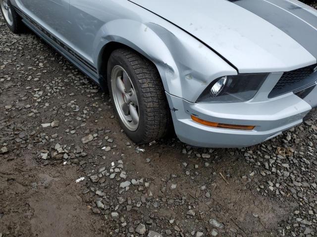 Photo 9 from auction – 2005 FORD MUSTANG with VIN 1ZVFT84N655189380