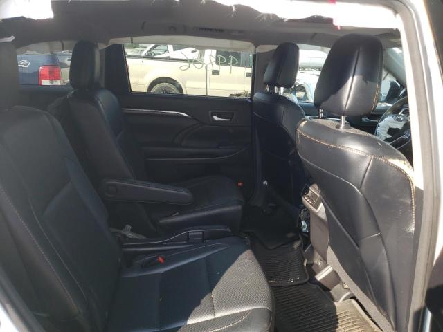 Photo 6 from auction – 2016 TOYOTA HIGHLANDER with VIN 5TDDKRFH8GS305721