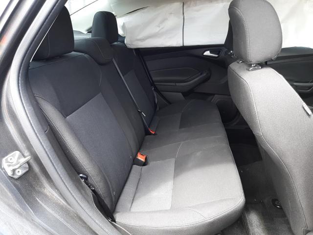 Photo 6 from auction – 2017 FORD FOCUS SEL with VIN 1FADP3H29HL258294