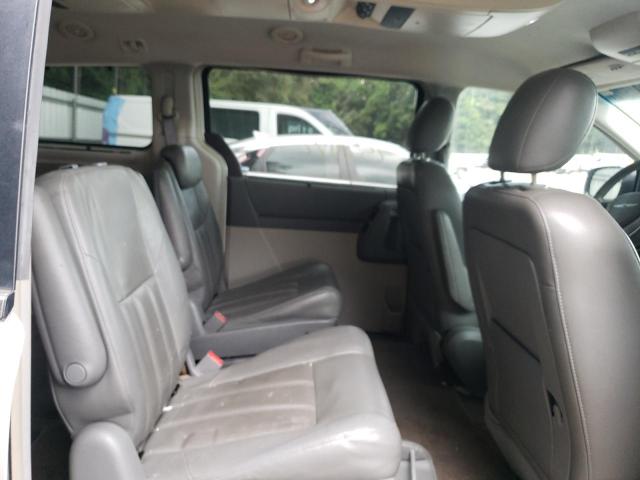 Photo 6 from auction – 2008 CHRYSLER TOWN & COU with VIN 2A8HR54P88R719908