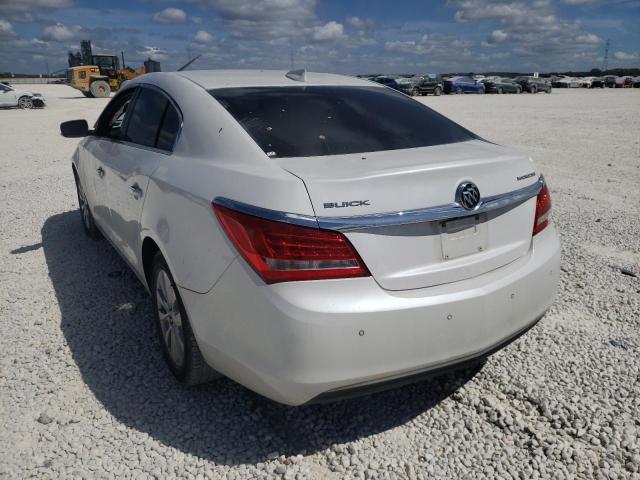 Photo 3 from auction – 2015 BUICK LACROSSE with VIN 1G4GB5GR1FF311884