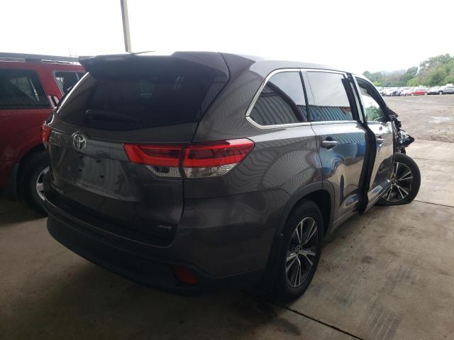Photo 4 from auction – 2017 TOYOTA HIGHLANDER with VIN 5TDBZRFH8HS413244