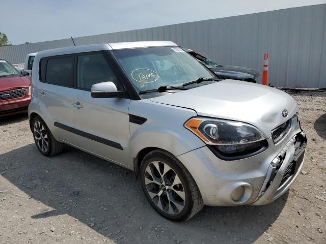 KIA SOUL + 2013 with VIN KNDJT2A64D7510889 - Photo from auction