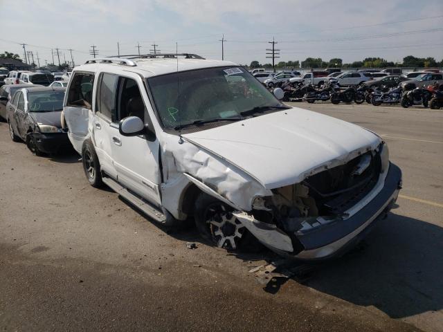 LINCOLN NAVIGATOR 1998 with VIN 5LMPU28L9WLJ11448 - Photo from auction
