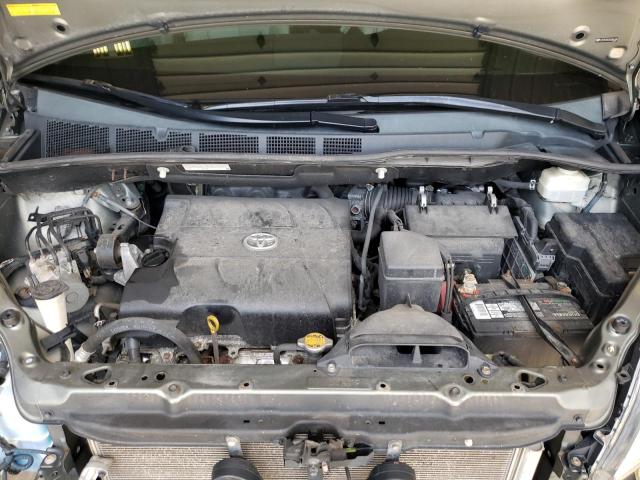 Photo 7 from auction – 2011 TOYOTA SIENNA XLE with VIN 5TDYK3DC5BS004306