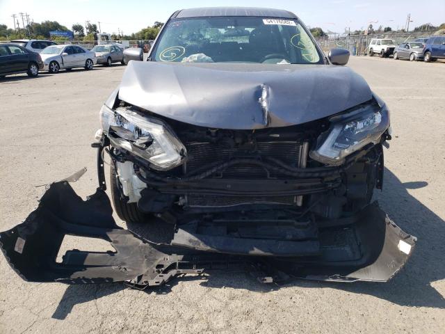 Photo 9 from auction – 2017 NISSAN ROGUE S with VIN 5N1AT2MT2HC777121