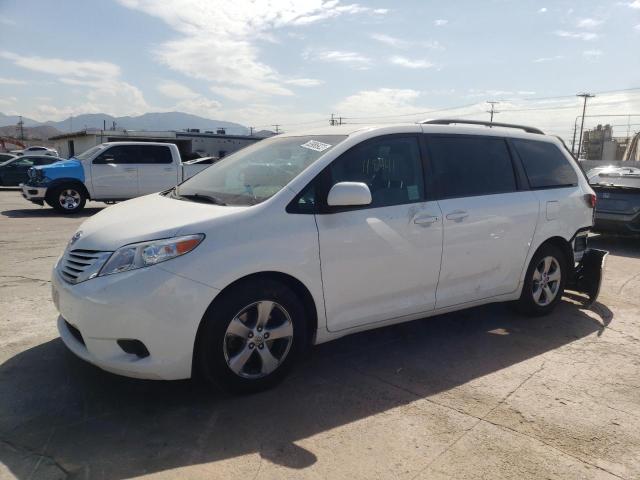 Photo 2 from auction – 2017 TOYOTA SIENNA LE with VIN 5TDKZ3DCXHS796463