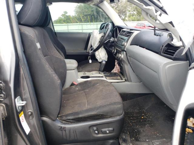 Photo 5 from auction – 2013 TOYOTA 4RUNNER SR with VIN JTEZU5JR2D5054720