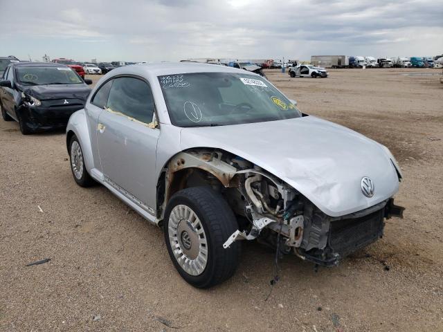 VOLKSWAGEN BEETLE 2013 with VIN 3VWJX7AT5DM683914 - Photo from auction
