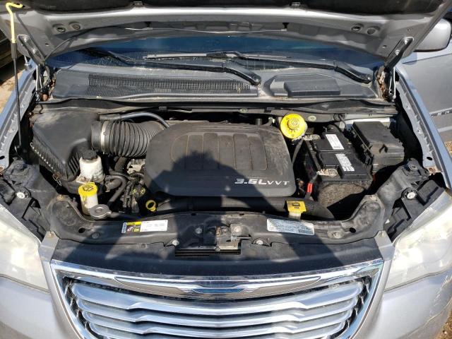 Photo 7 from auction – 2013 CHRYSLER TOWN & COU with VIN 2C4RC1BG3DR743830