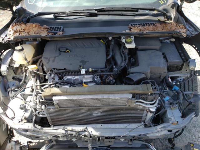 Photo 7 from auction – 2018 FORD ESCAPE SEL with VIN 1FMCU0HD2JUC98193