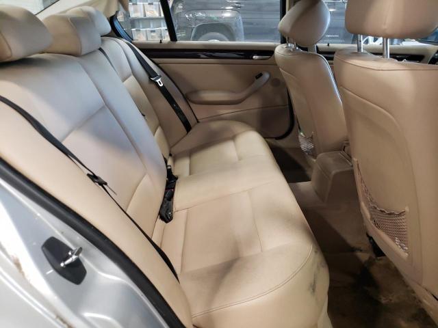 Photo 6 from auction – 2005 BMW 325 I with VIN WBAEV33495KW16067
