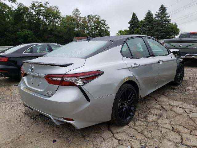Photo 4 from auction – 2022 TOYOTA CAMRY XSE with VIN 4T1K31AK3NU033379
