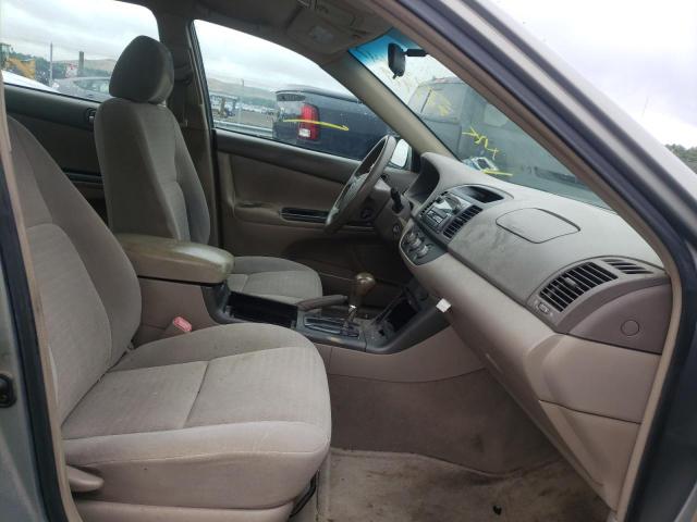 Photo 5 from auction – 2005 TOYOTA CAMRY LE with VIN 4T1BE32K15U989979