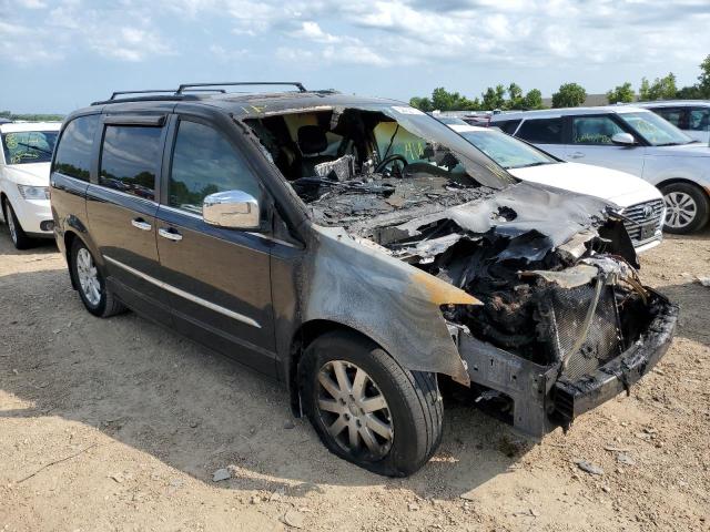 CHRYSLER TOWN & COU 2011 with VIN 2A4RR8DG4BR749681 - Photo from auction