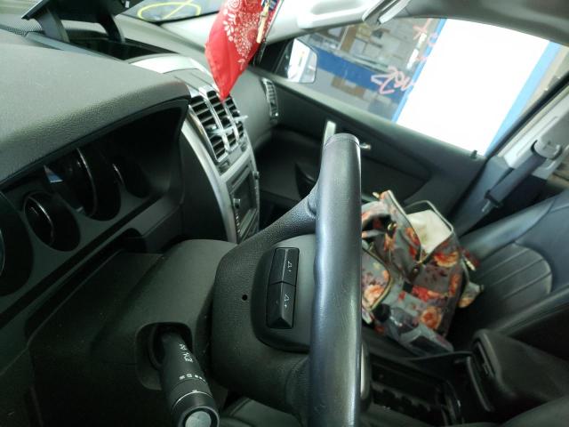 Photo 8 from auction – 2009 GMC ACADIA SLT with VIN 1GKEV33D49J210393
