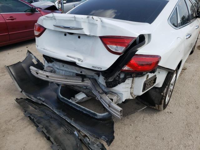 Photo 9 from auction – 2015 CHRYSLER 200 LIMITE with VIN 1C3CCCAB1FN569736