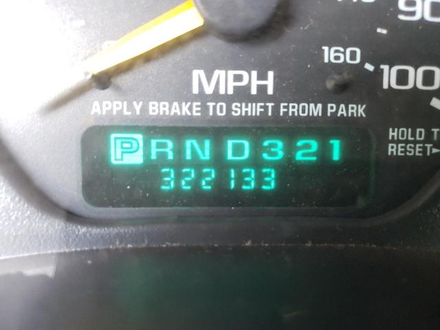 Photo 8 from auction – 2000 CHEVROLET SILVERADO with VIN 2GCEC19W7Y1338697
