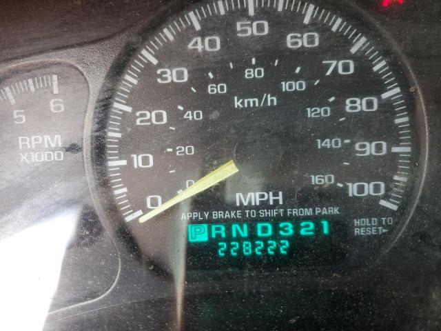 Photo 8 from auction – 2000 CHEVROLET SILVERADO with VIN 2GCEC19V2Y1403074