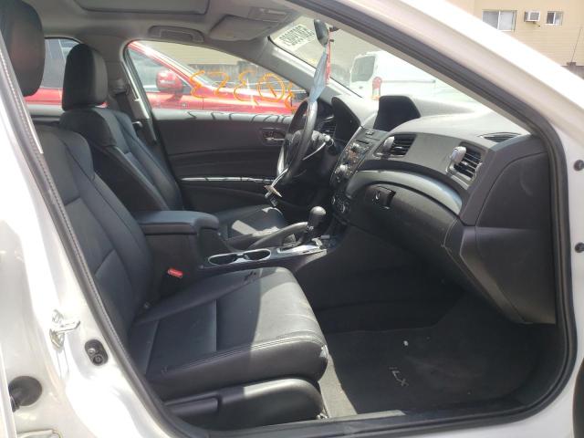 Photo 5 from auction – 2018 ACURA ILX BASE W with VIN 19UDE2F31JA009741