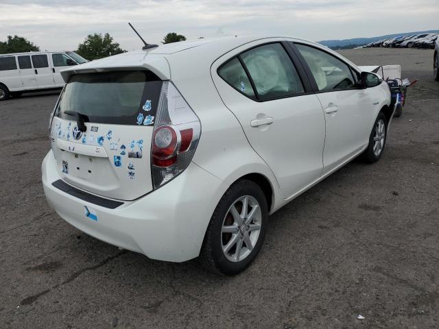Photo 4 from auction – 2012 TOYOTA PRIUS C with VIN JTDKDTB3XC1008739