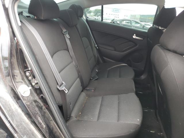 Photo 6 from auction – 2018 KIA FORTE LX with VIN 3KPFK4A75JE193293