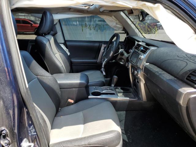 Photo 5 from auction – 2018 TOYOTA 4RUNNER SR with VIN JTEZU5JR7J5169325