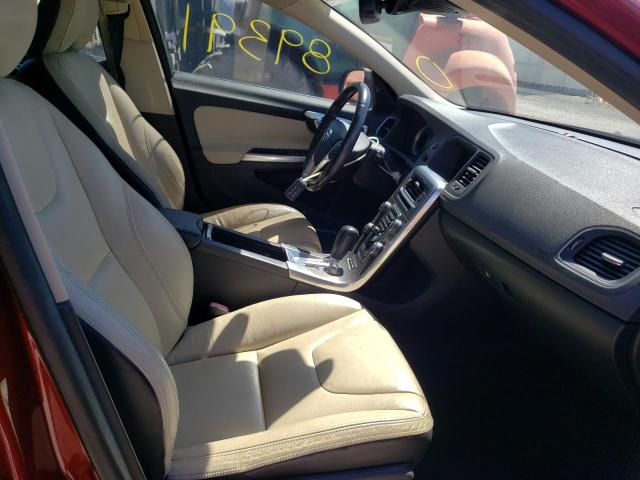 Photo 5 from auction – 2011 VOLVO S60 T6 with VIN YV1902FH1B2012398