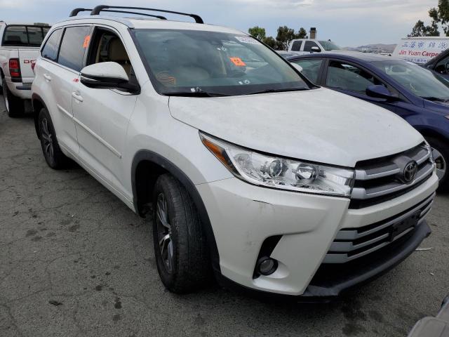 TOYOTA HIGHLANDER 2017 with VIN 5TDJZRFH8HS391242 - Photo from auction