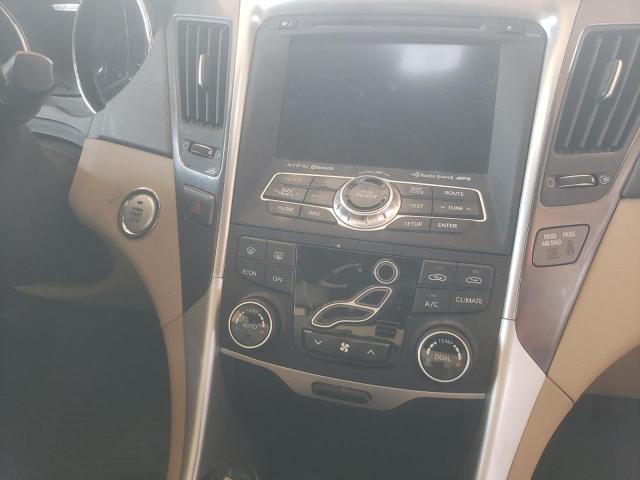 Photo 9 from auction – 2014 HYUNDAI SONATA HYB with VIN KMHEC4A40EA112106