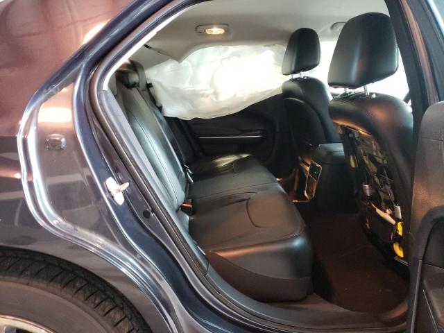 Photo 6 from auction – 2016 CHRYSLER 300 LIMITE with VIN 2C3CCAAGXGH268456