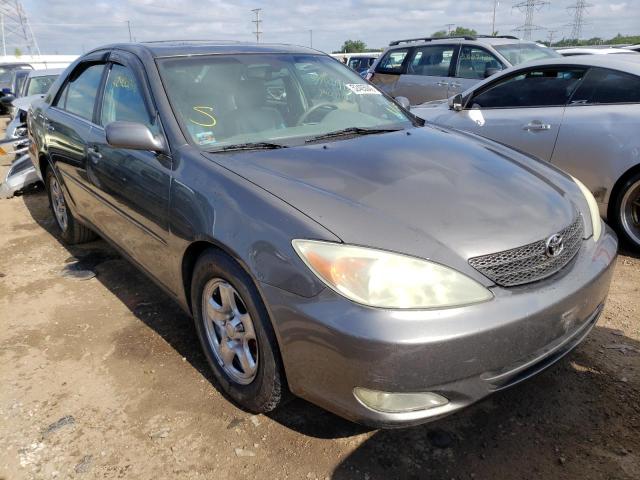 TOYOTA CAMRY LE 2003 with VIN 4T1BF30K43U564298 - Photo from auction