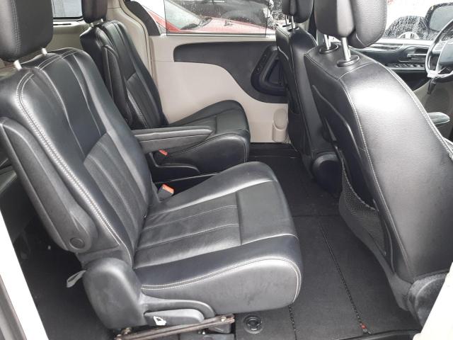 Photo 6 from auction – 2012 CHRYSLER TOWN & COU with VIN 2C4RC1CG1CR270877