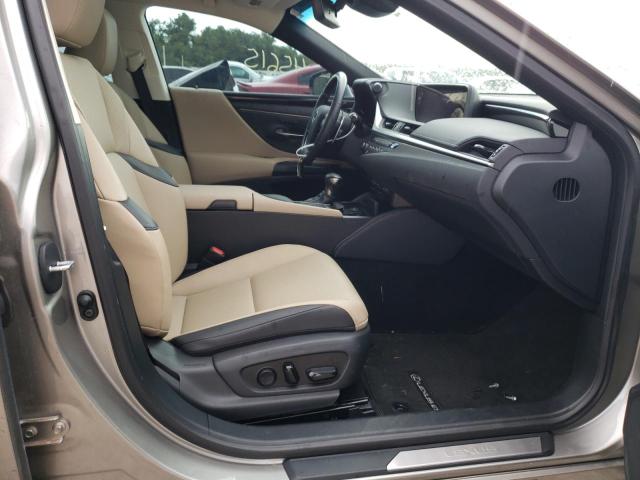 صورة رقم 5 من المزاد - 2020 LEXUS ES 300H مع VIN 58AD21B16LU005454