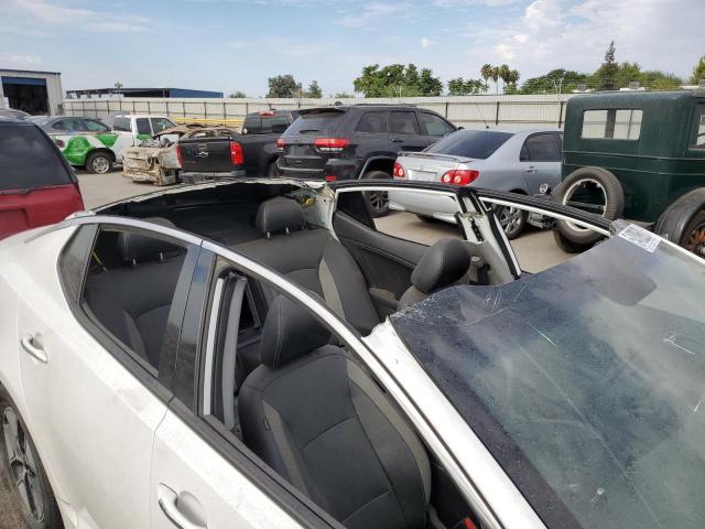 Zdjęcie 9 z aukcji – 2013 KIA OPTIMA HYB z VIN KNAGM4AD0D5062239