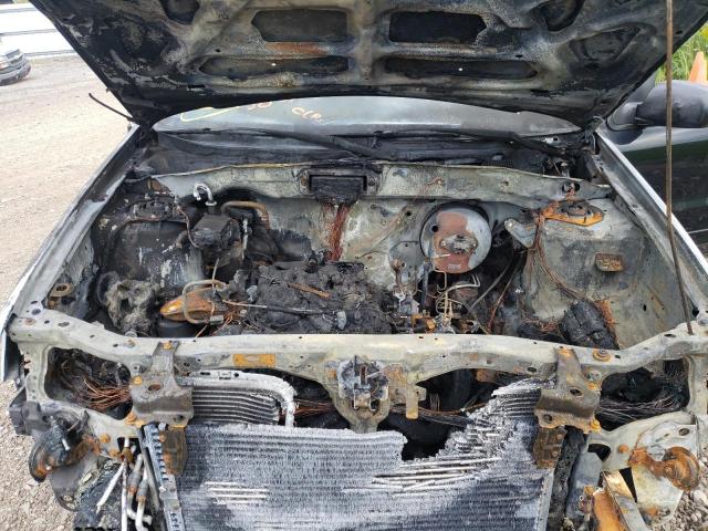Photo 7 from auction – 2002 FORD ESCAPE XLT with VIN 1FMCU03122KD21370