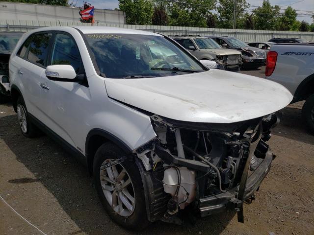 KIA SORENTO LX 2015 with VIN 5XYKTCA60FG570278 - Photo from auction