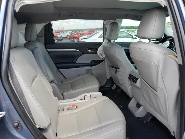 Photo 6 from auction – 2019 TOYOTA HIGHLANDER with VIN 5TDDZRFH6KS723943