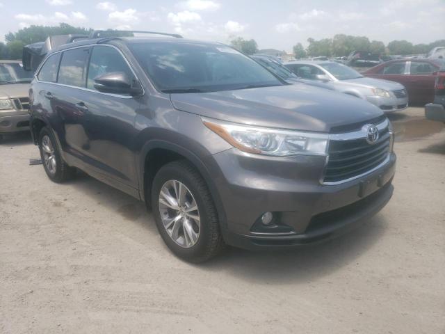 TOYOTA HIGHLANDER 2015 с VIN 5TDBKRFH1FS197786 - Фото с аукциона