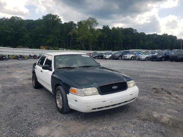 FORD CROWN VICT 2011 with VIN 2FABP7BV0BX179561 - Photo from auction