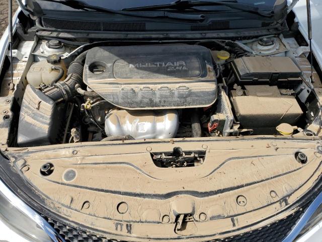 Photo 7 from auction – 2015 CHRYSLER 200 LIMITE with VIN 1C3CCCAB2FN561838