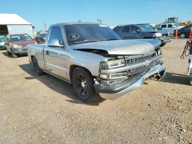 CHEVROLET SILVERADO 2000 with VIN 1GCEC14V3YZ346303 - Photo from auction
