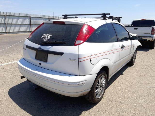 Photo 4 from auction – 2005 FORD FOCUS ZX3 with VIN 3FAFP31N35R154510